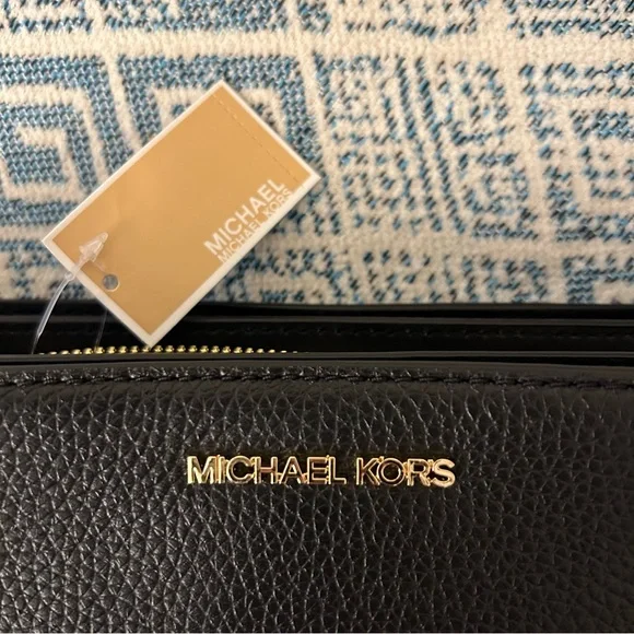 Michael Kors black crossbody bag NWT - Picture 5 of 10